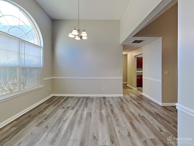 Photo - 5515 Sapphire Cir