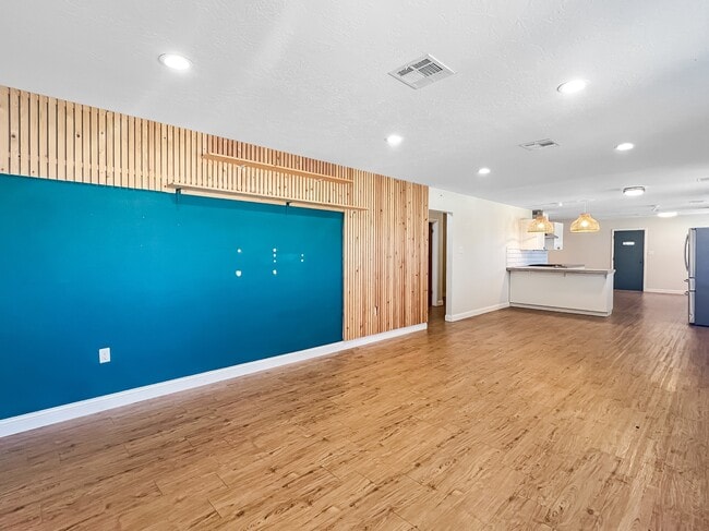Photo - 3308 NW Atlanta Ave