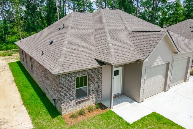 Photo - 19905 Grantham Rd