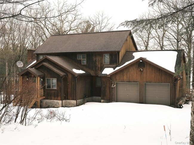 Building Photo - 136 Browning Blvd