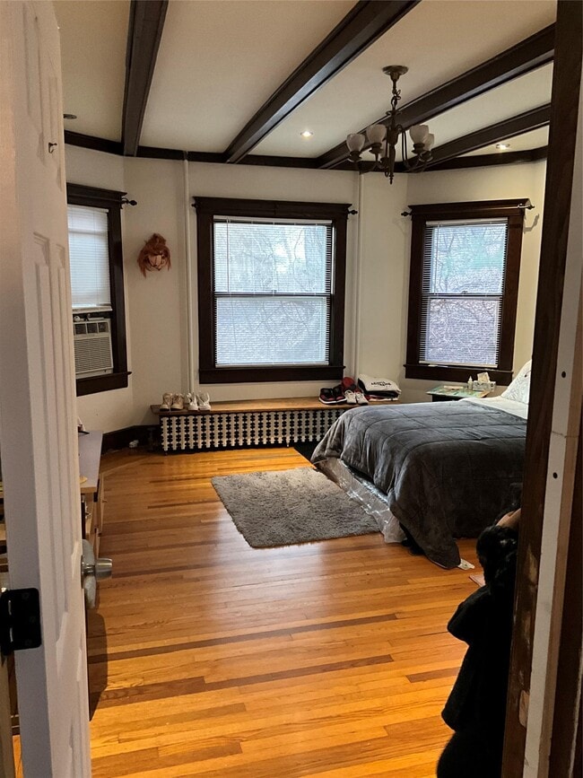 Photo - 265 Spring St