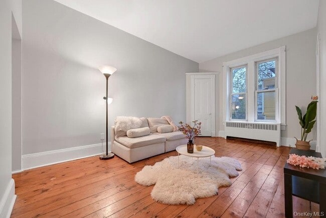 Photo - 64 S Broadway