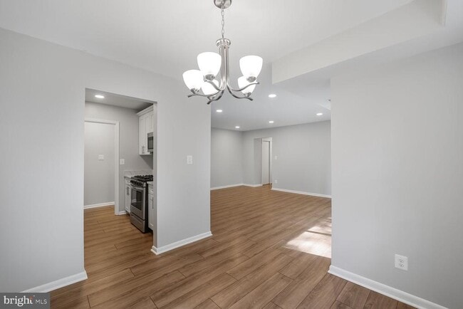 Photo - 3860 Lyndhurst Dr Unit 202