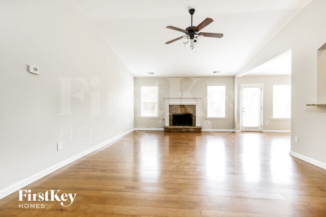 Photo - 120 Ellington Dr