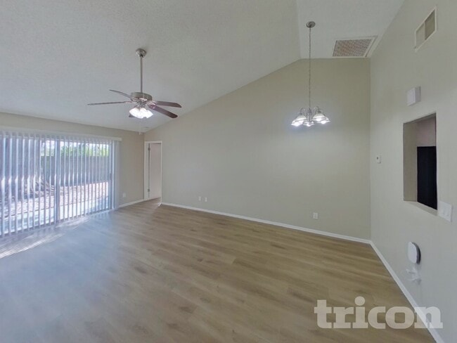 Photo - 217 Belfort Pl