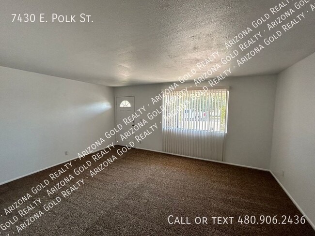 Photo - 7430 E Polk St