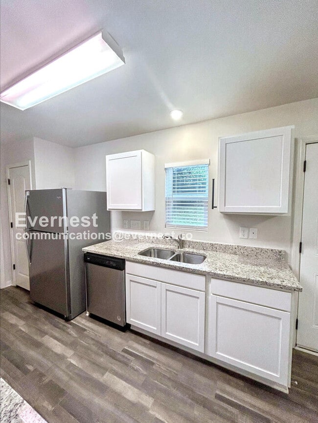 Photo - 1600 Sandersted Village Cir