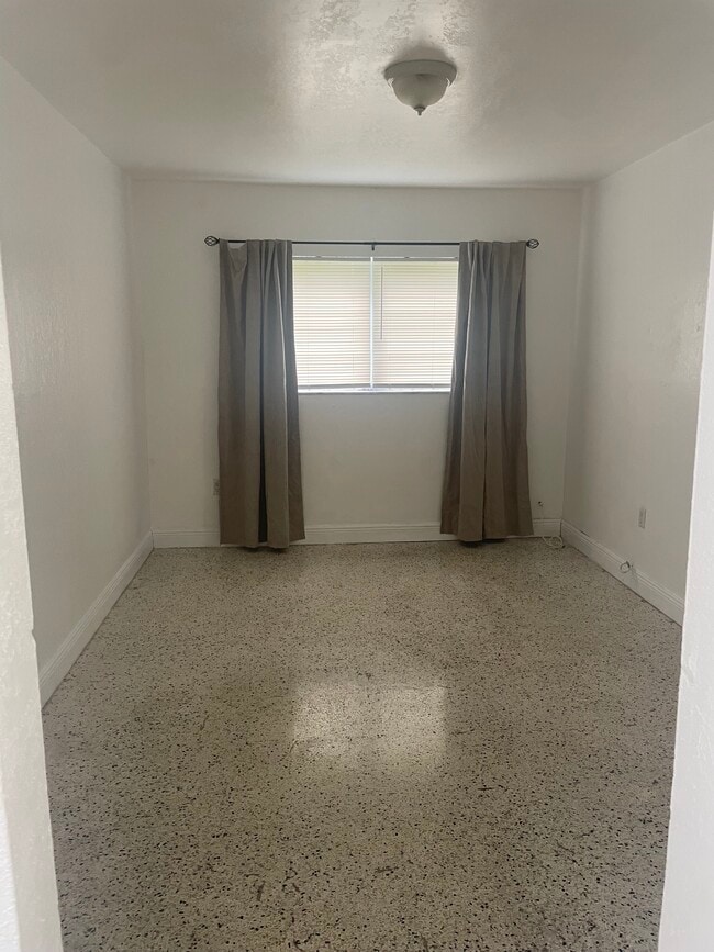 Badroom - 665 NE 83rd Ter Unit 105