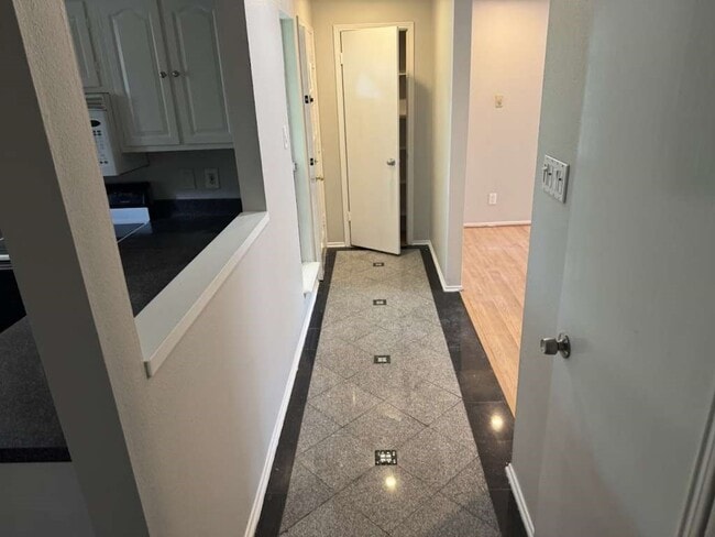 Photo - 881 Wax Myrtle Ln