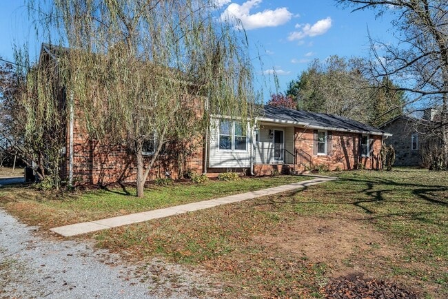 Photo - 1065 Lakeland Dr