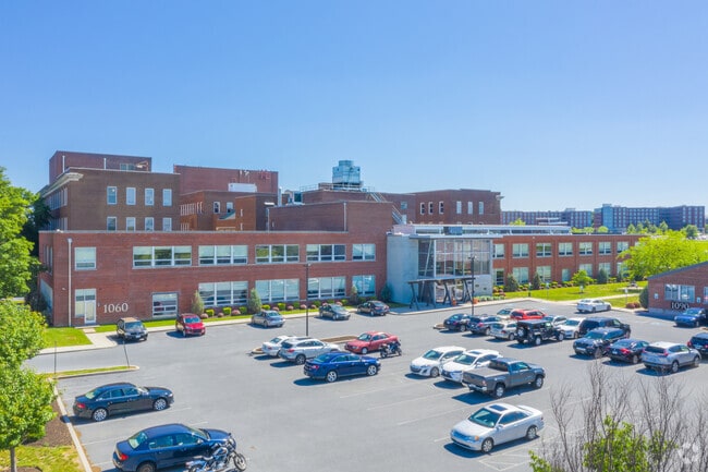 Lancaster Lofts Apartments