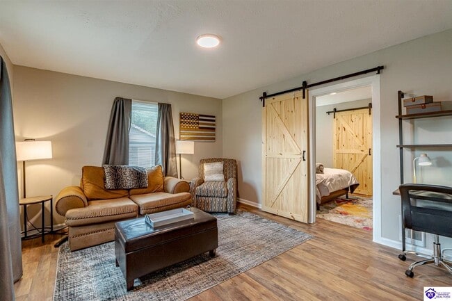 Building Photo - 203 Rogersville Rd