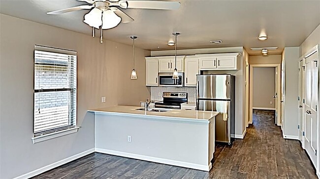 Photo - 11523 Keystone Cir