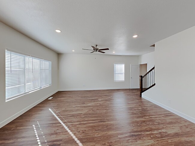 1288 N Rickshaw Ln