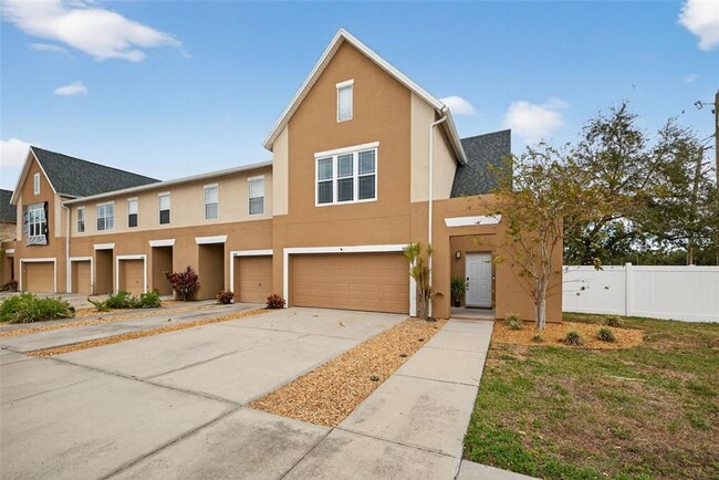 Photo - 4362 Tyler Cir N