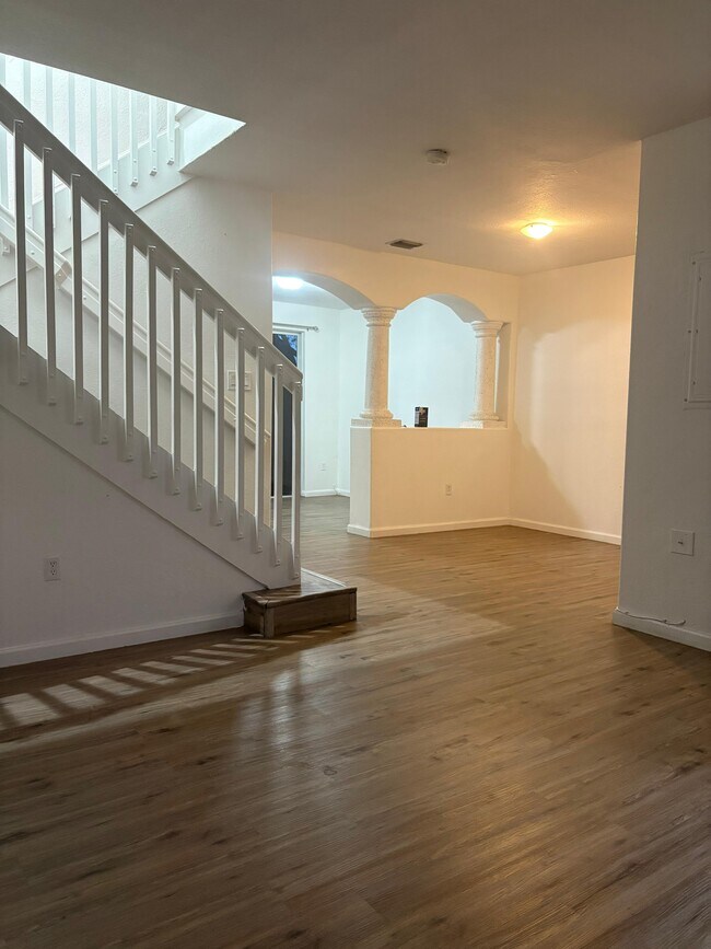 Photo - 2615 SE 14th Ave