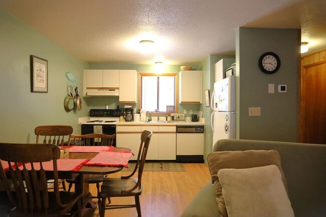 Photo - Seasonal 6 Month Lease Available! Charming 2-bedroom, 2-bathroom townhouse at Winterbrook Village