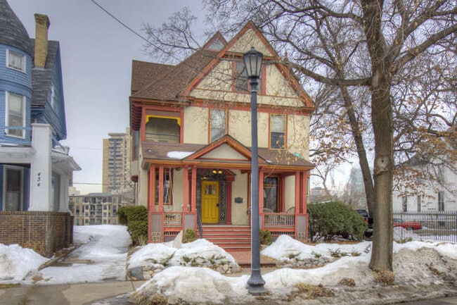 Photo - 432 Ridgewood Ave