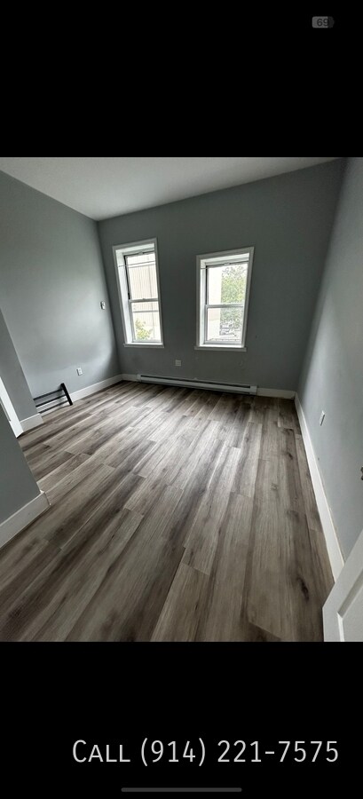 Photo - 139 School St