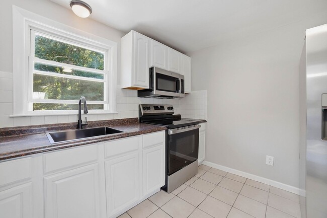 200 N Quinsigamond Ave