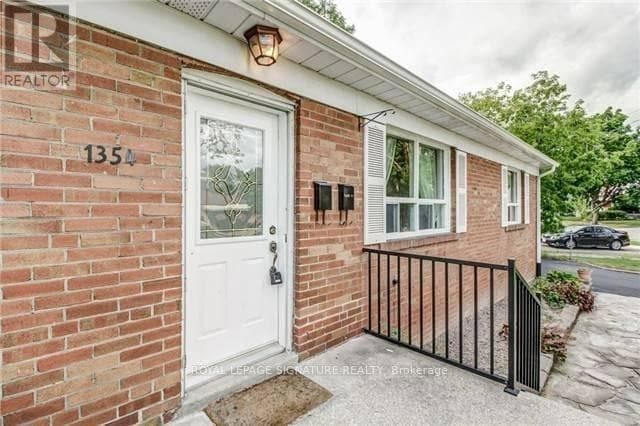 Photo - 1354 Augustine Dr Unit Upper