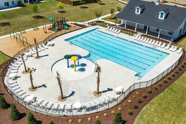 Photo - 110 Gaskin Ct