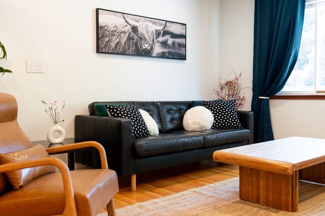 Photo - 6836 S Land Park Dr Unidad SI ID1473530P