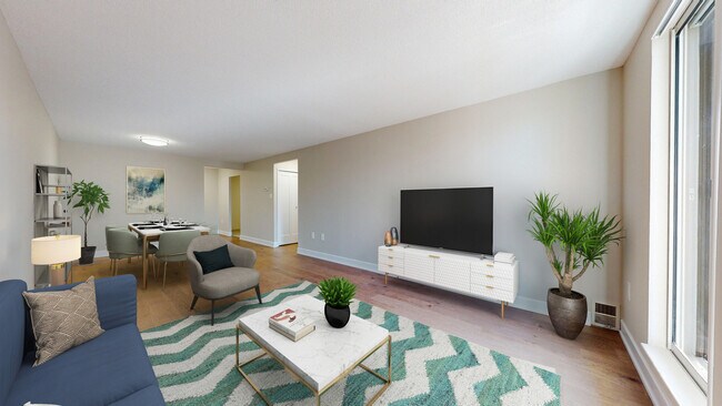 Photo - White Oaks Gate