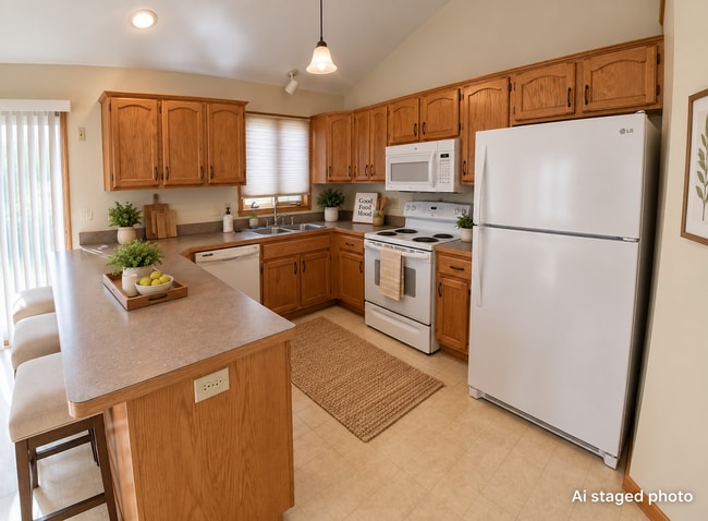 Photo - 3724 Everett Dr