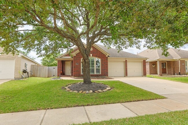 Photo - 14211 Pinefrost Ln