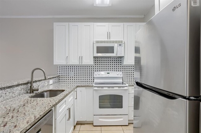 Photo - 802 S 1st St Unit 206