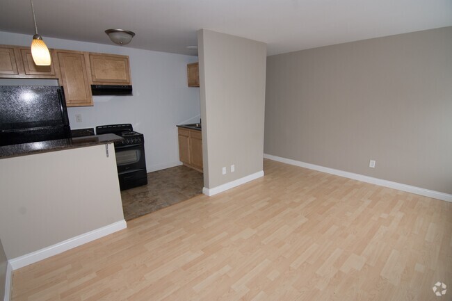 Building Photo - 2101 3rd Ave Rental