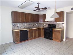 Photo - 3 Bedroom House in The Colony!