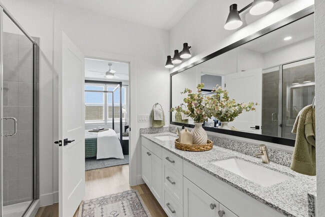 Photo - HARMON Melissa by Crescent Communities