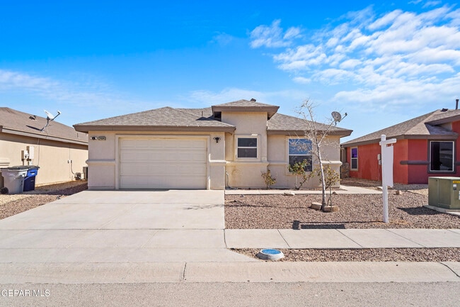 Building Photo - 2404 Escape Point St