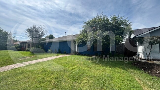 Building Photo - 409 Stoneybrook Dr Rental