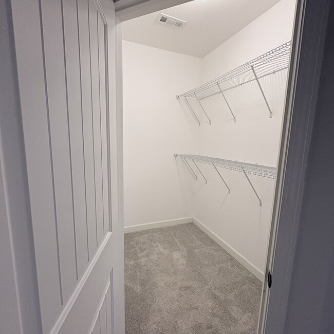 Photo - 105 Velena St