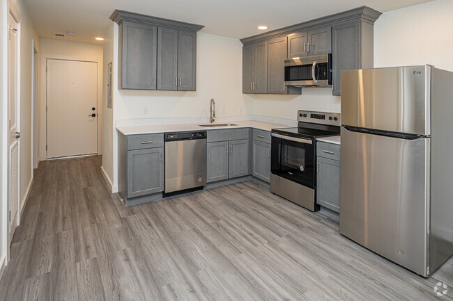 Interior Photo - Zurqui At Southpark Rental