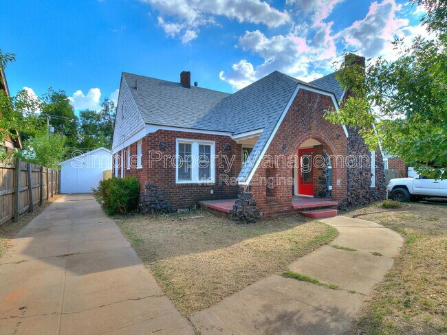 Photo - 2716 NW 11th St