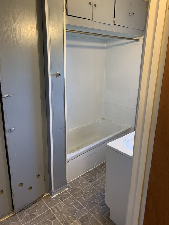 Photo - 1019 wellington