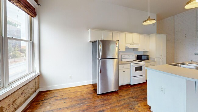 Photo - 1250 Broadway Unit 1250 Broadway Loft E