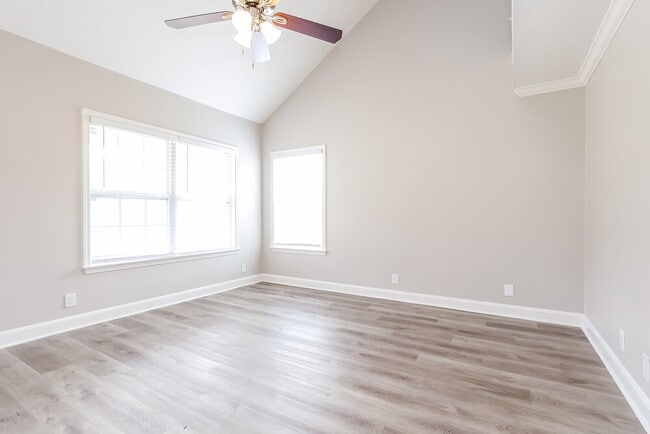 Photo - 1505 Brass Oak Trace