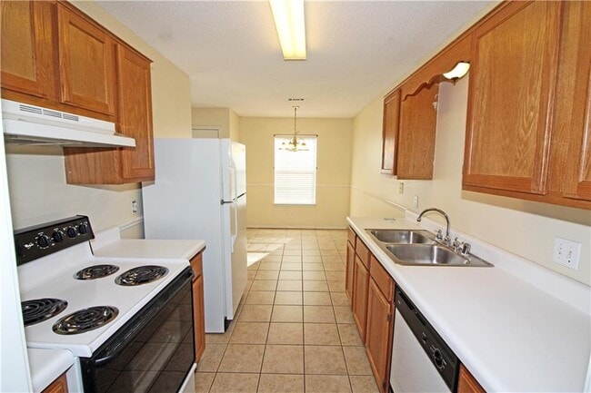 Photo - 2515 Parkcrest Dr