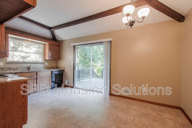 Photo - 11951 Sycamore Ave