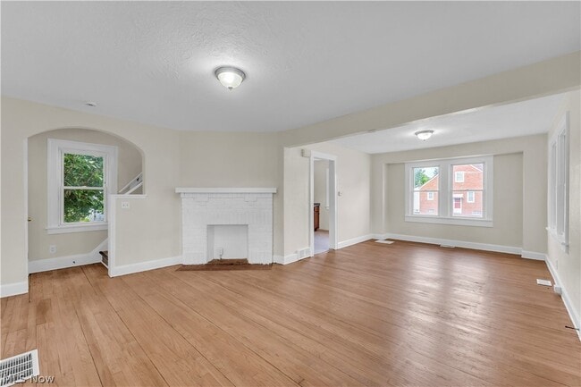 Photo - 19330 Monterey Ave