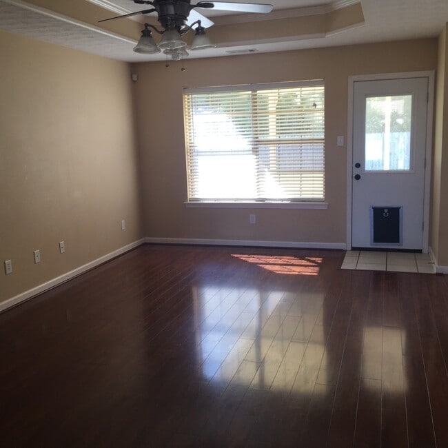 Photo - Sorry No Smoking and Pets Permitted with Restrictions