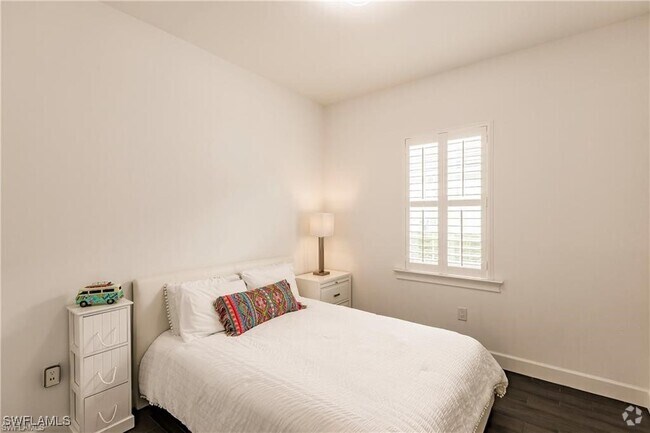 Building Photo - 7157 Dominica Dr Rental