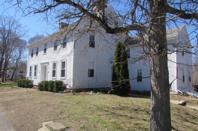 Building Photo - 316 Main St Unit C