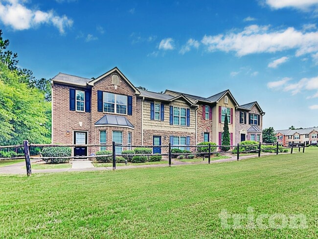 Photo - 418 Whippet St