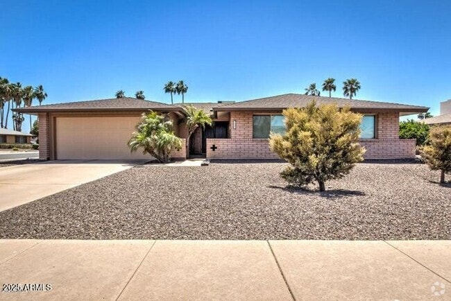 Building Photo - 1935 E Riviera Dr Rental